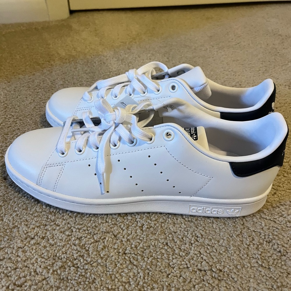 Adidas Stan Smith White/Navy Tennis Shoes